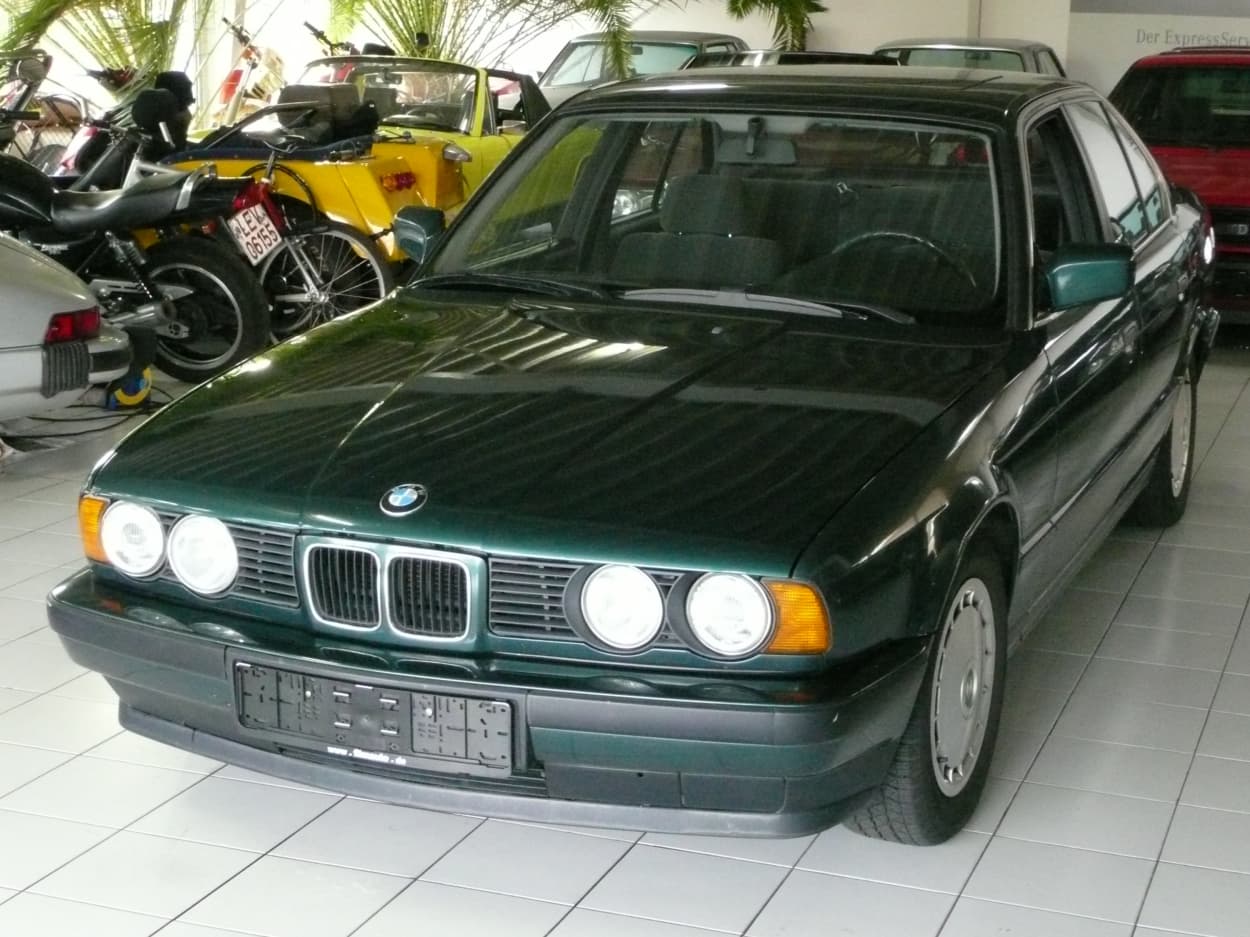 Bild vom BMW 520 E34 Grün