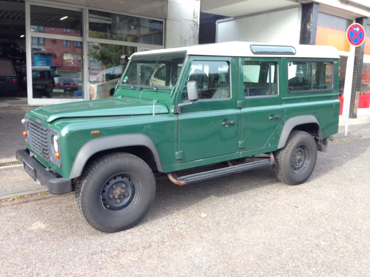 Bild vom Landrover Defender 