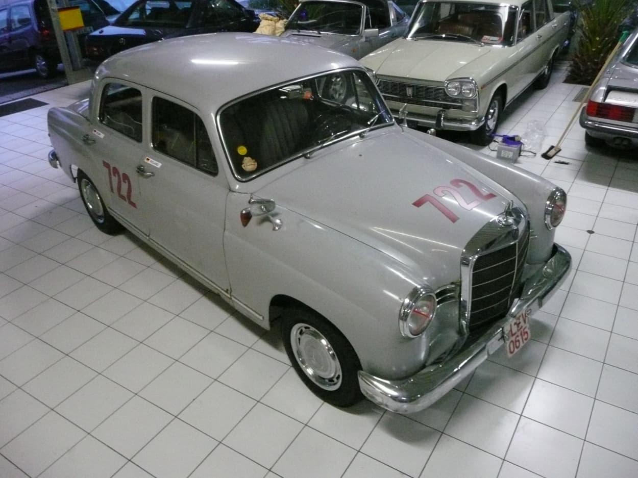 Bild vom Mercedes 180D Ponton