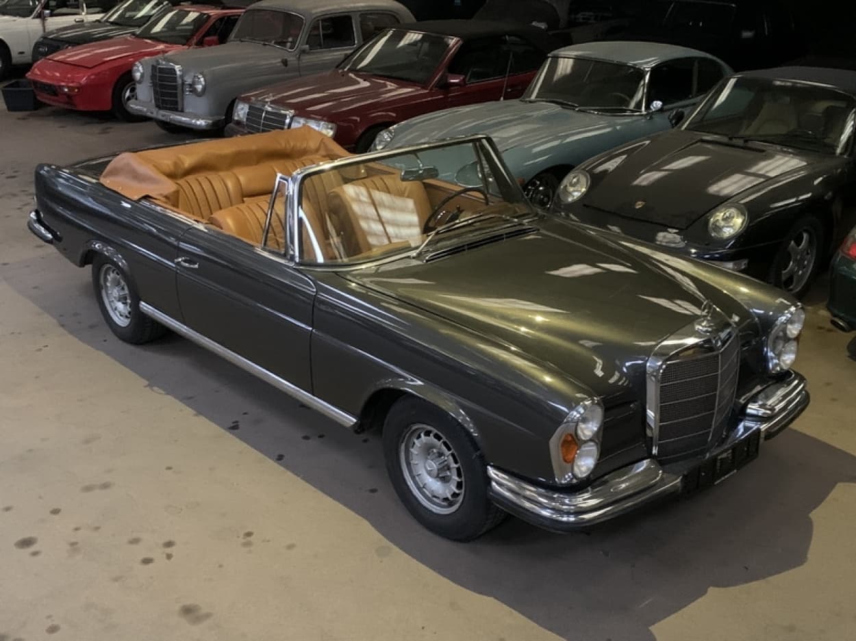 Bild vom Mercedes 220SE Cabrio