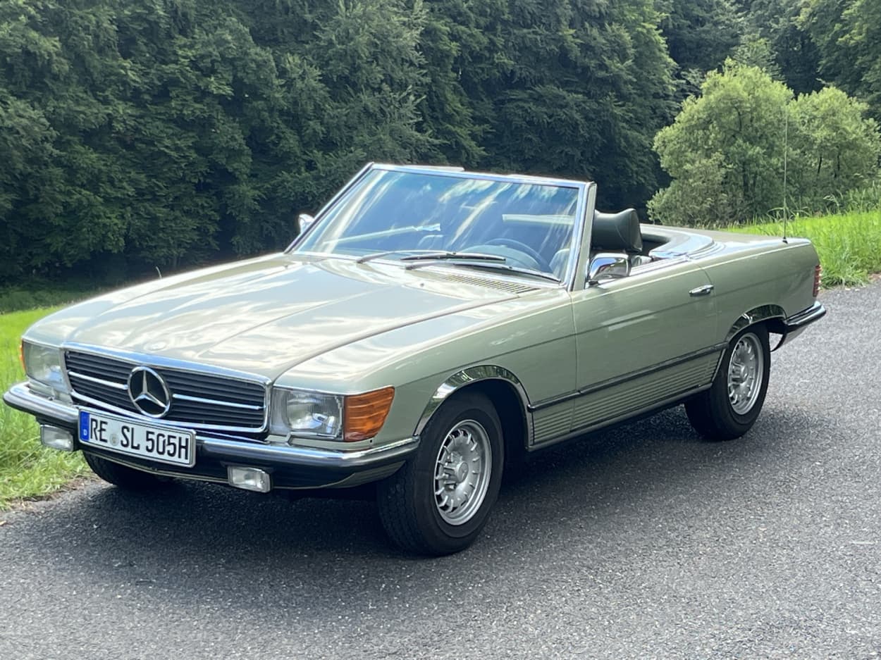 Bild vom Mercedes 280SL R107 Gruen