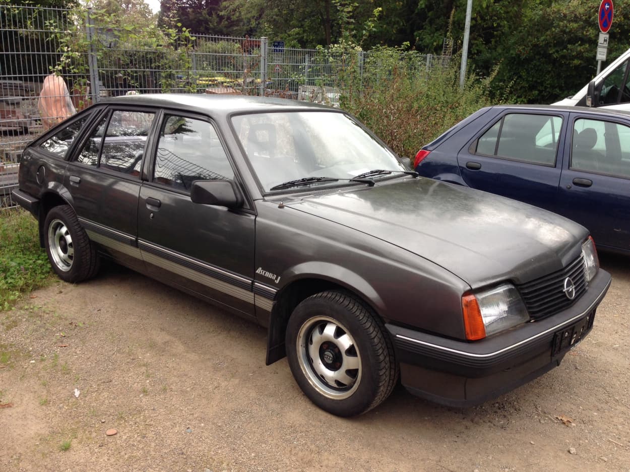 Bild vom Opel Ascona C Grau 