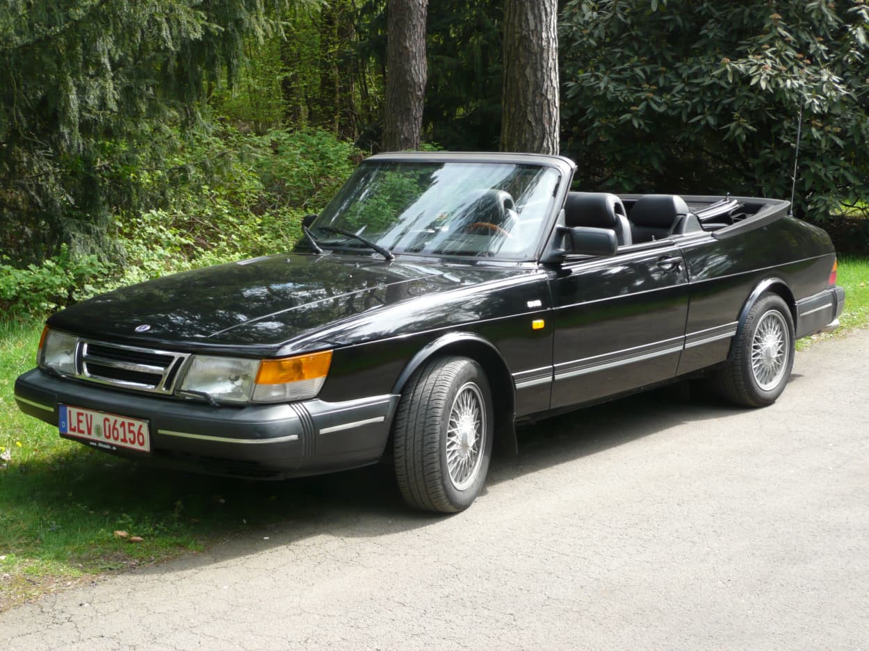 Bild vom Saab 900 Cabrio Schwarz