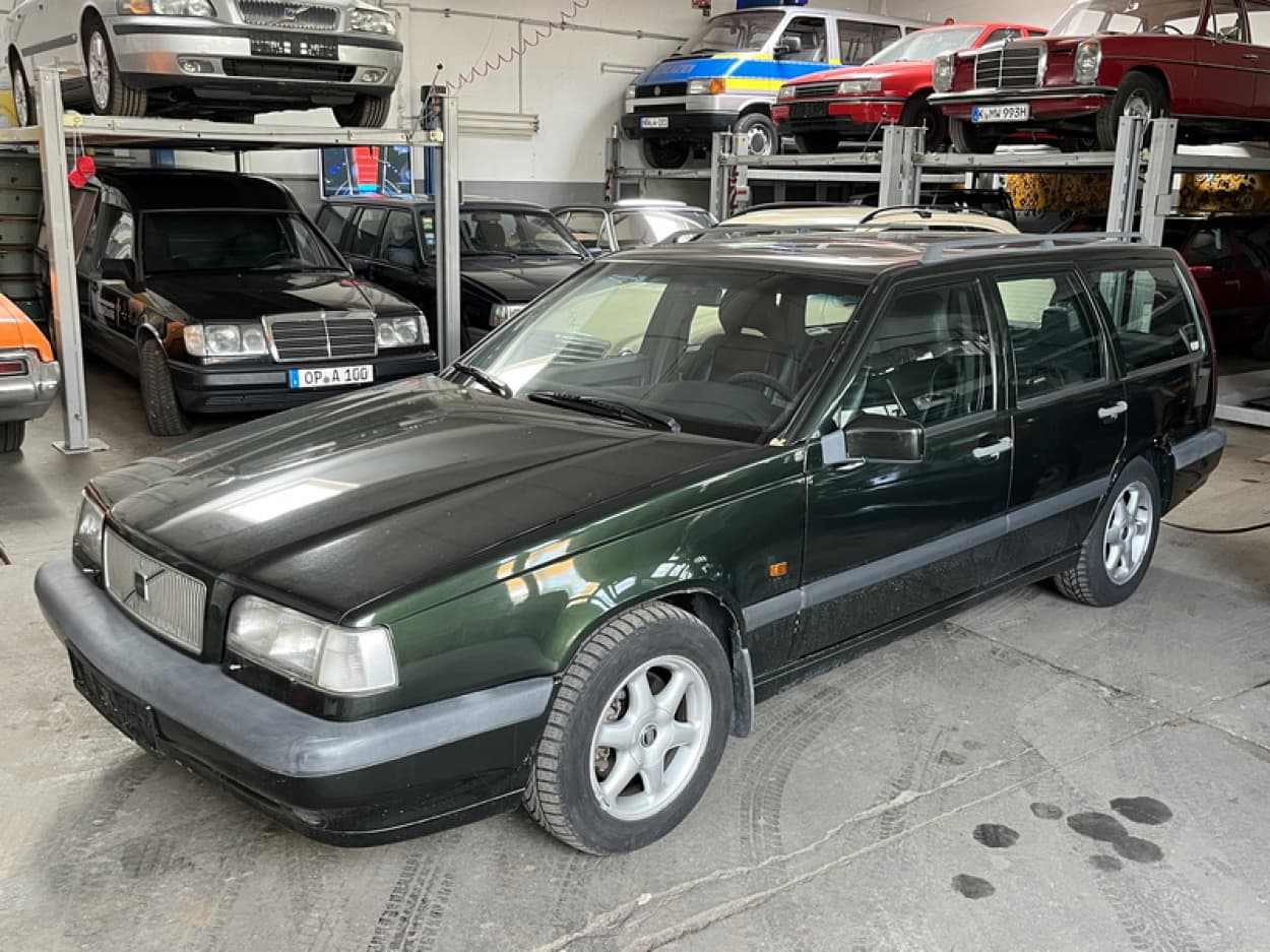 Bild vom Volvo 850 Kombi Grün