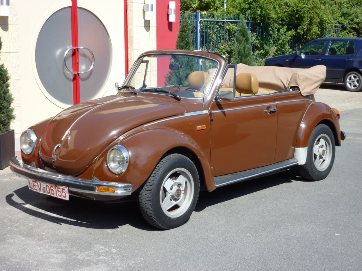 Bild vom VW Käfer Cabrio Braun